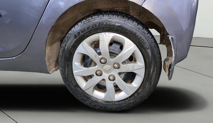 2017 Hyundai Eon MAGNA +, Petrol, Manual, 16,511 km, Left Rear Wheel