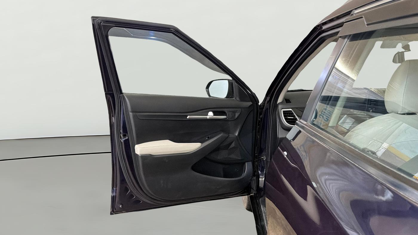 2022 KIA SELTOS HTK PLUS 1.5 IMT, Petrol, Manual, 52,200 km, LHS Front Door