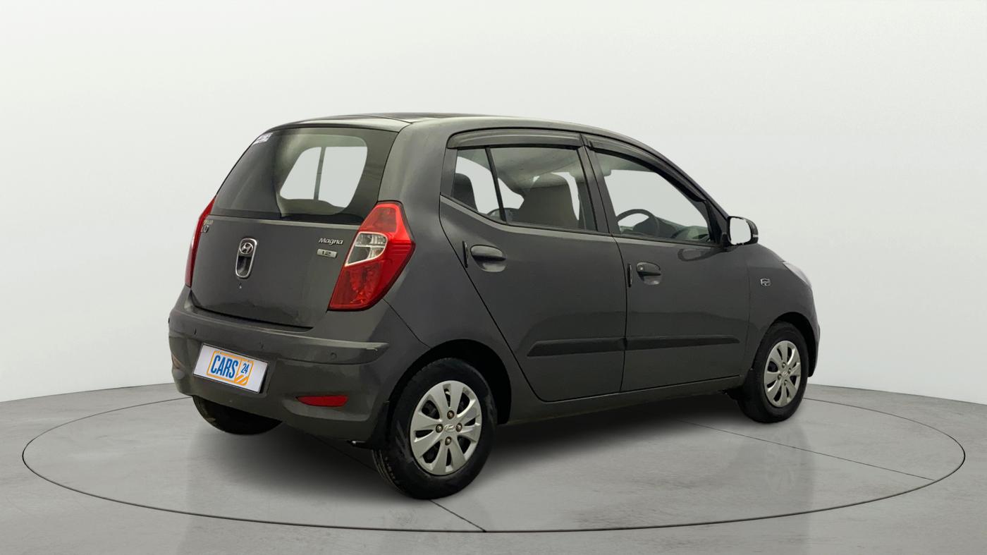 2013 Hyundai i10 MAGNA 1.2, Petrol, Manual, 1,04,687 km, Right Back Diagonal