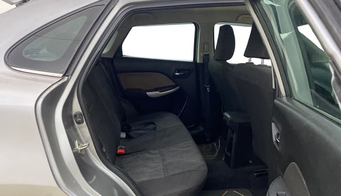 2016 Maruti Baleno ALPHA PETROL 1.2, Petrol, Manual, 77,553 km, Right Side Rear Door Cabin