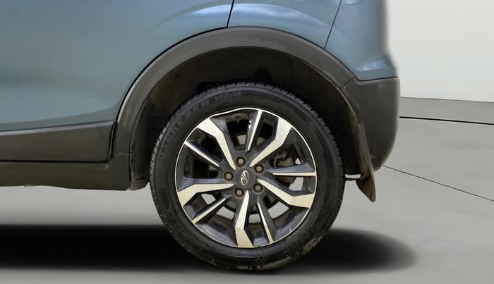2019 Mahindra XUV300 W8 (O) 1.5 DIESEL AMT, Diesel, Automatic, 55,796 km, Left Rear Wheel