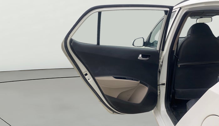 2016 Hyundai Grand i10 SPORTZ 1.2 KAPPA VTVT, Petrol, Manual, 84,826 km, LHS Rear Door