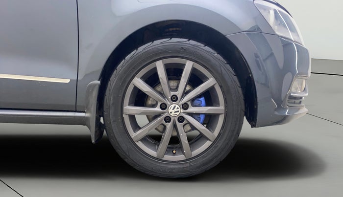 2017 Volkswagen Polo GT TSI AT, Petrol, Automatic, 67,687 km, Right Front Wheel