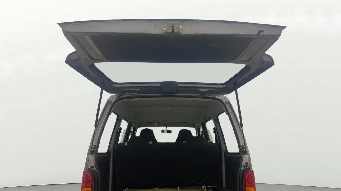 2023 Maruti Eeco 5 STR AC, Petrol, Manual, 23,933 km, Boot Door Open