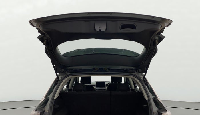 2022 Jeep Compass SPORT 1.4 PETROL DCT, Petrol, Automatic, 42,219 km, Boot Door Open