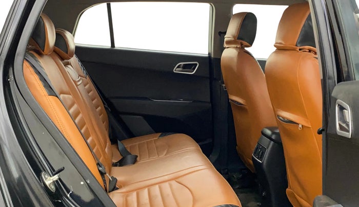 2017 Hyundai Creta SX PLUS AT 1.6 PETROL, Petrol, Automatic, 81,084 km, Right Side Rear Door Cabin