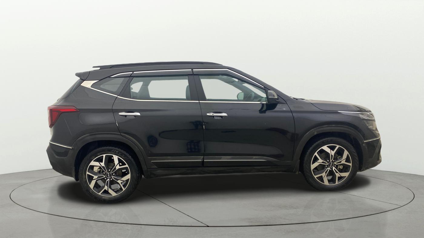 2023 KIA SELTOS  GTX Plus 1.5 Turbo Petrol DCT, Petrol, Automatic, 31,697 km, Right Side View