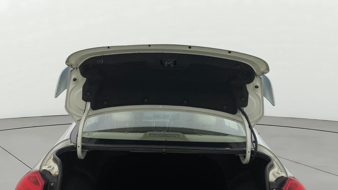 2022 Maruti Ciaz ALPHA  AT 1.5 SHVS PETROL, Petrol, Automatic, 57,495 km, Boot Door Open