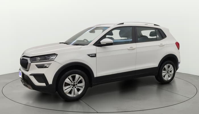 2021 Skoda KUSHAQ AMBITION 1.0L TSI AT, Petrol, Automatic, 1,12,663 km, Left Front Diagonal