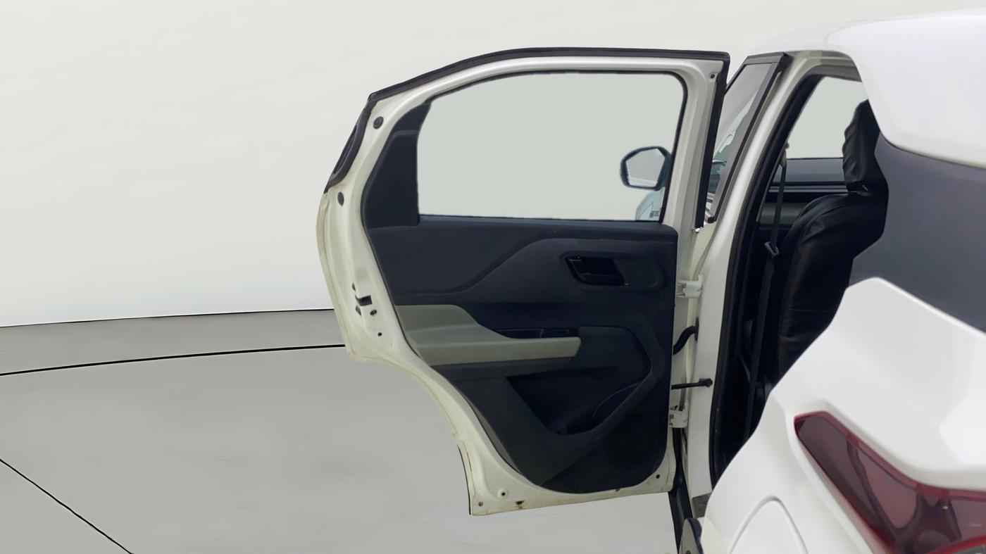 2022 Tata PUNCH ADVENTURE MT, CNG, Manual, 1,33,407 km, LHS Rear Door
