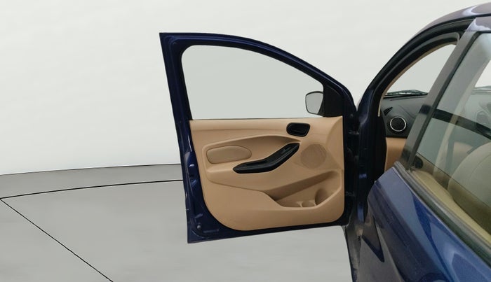 2017 Ford Figo Aspire TITANIUM 1.2 PETROL, Petrol, Manual, 42,612 km, LHS Front Door