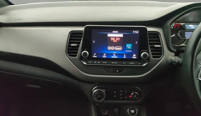 2021 Nissan Kicks XV PREMIUM TURBO 1.3 CVT, Petrol, Automatic, 39,541 km, Air Conditioner