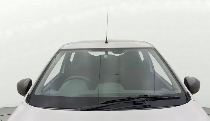 2019 Renault Kwid RXT 1.0 AMT (O), Petrol, Automatic, 28,924 km, Front Windshield