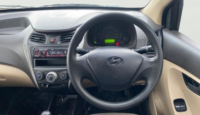 2013 Hyundai Eon ERA +, Petrol, Manual, 96,947 km, Steering Wheel Close Up