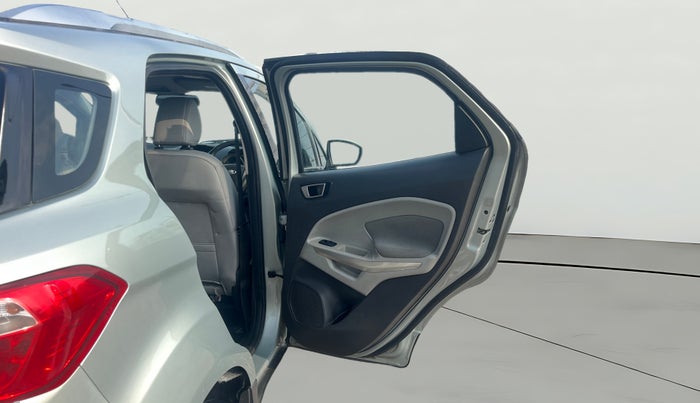 2013 Ford Ecosport TITANIUM 1.0L ECOBOOST, Petrol, Manual, 1,02,167 km, RHS Rear Door