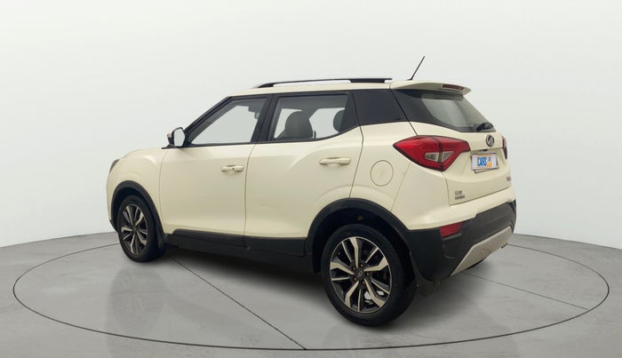 2019 Mahindra XUV300 W8 (O) 1.5 DIESEL AMT, Diesel, Automatic, 1,23,093 km, Left Back Diagonal
