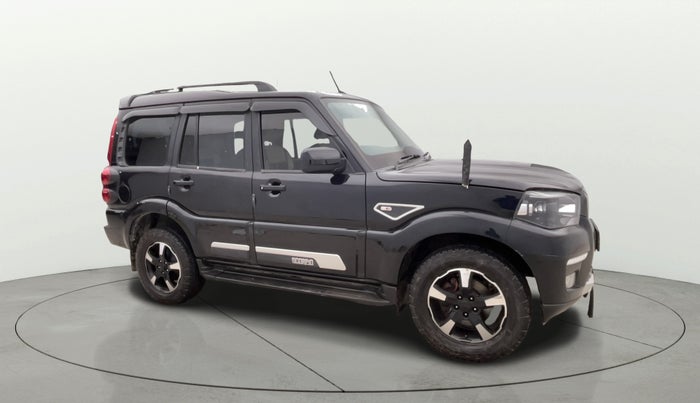 2023 Mahindra SCORPIO CLASSIC S11 7STR, Diesel, Manual, 43,948 km, SRP