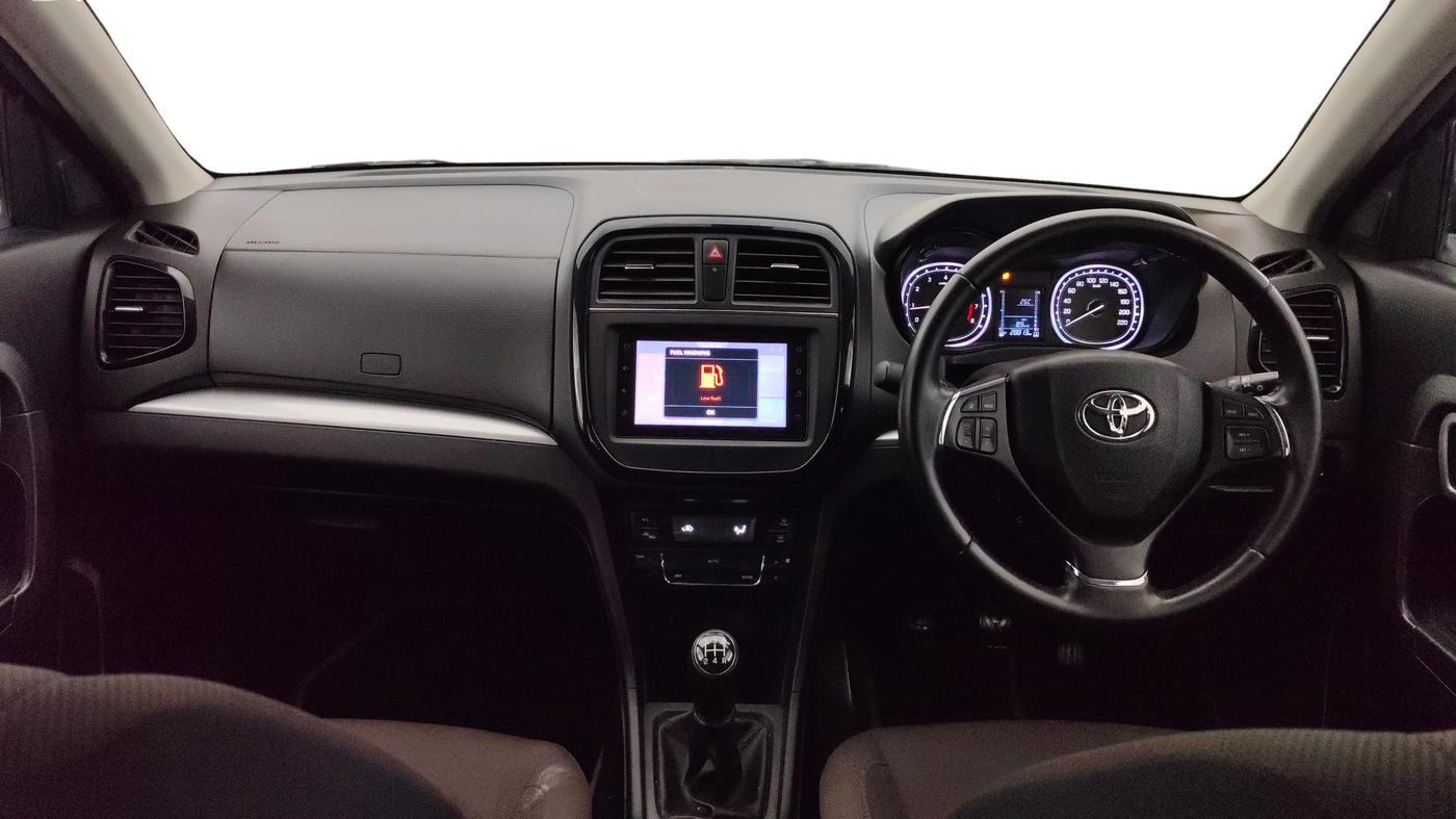 2020 Toyota URBAN CRUISER PREMIUM GRADE MT DUAL TONE, Petrol, Manual, 28,789 km, Dashboard