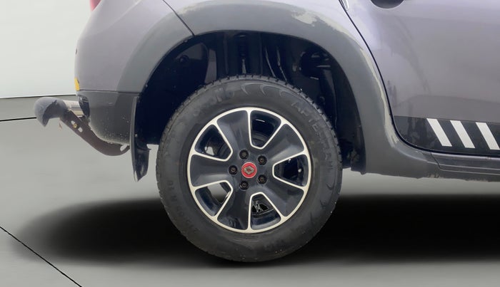 2017 Renault Duster RXS CVT, Petrol, Automatic, 23,458 km, Right Rear Wheel