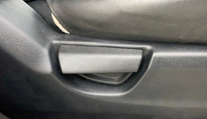 2022 Hyundai NEW SANTRO SPORTZ EXECUTIVE MT CNG, CNG, Manual, 25,999 km, Driver Side Adjustment Panel