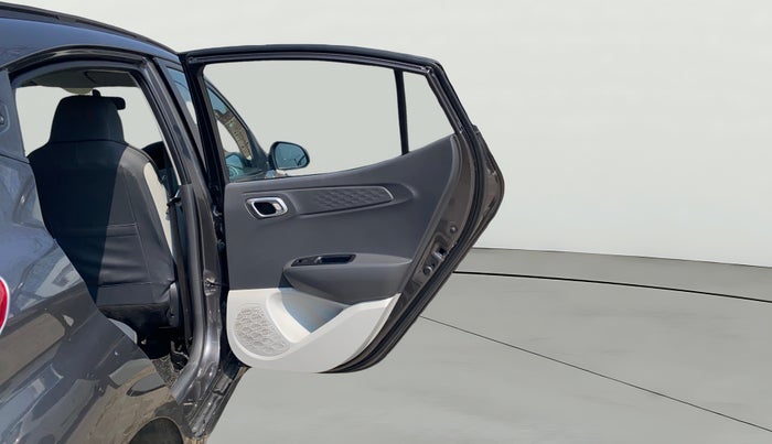 2024 Hyundai GRAND I10 NIOS SPORTZ 1.2 KAPPA VTVT, Petrol, Manual, 4,302 km, RHS Rear Door