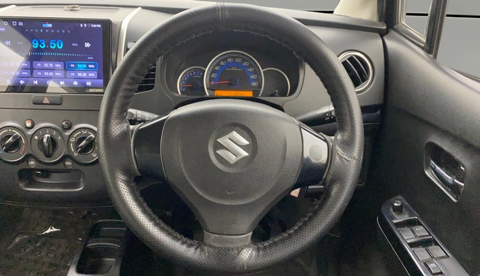 2013 Maruti Wagon R Stingray VXI, Petrol, Manual, 1,06,893 km, Steering Wheel Close Up
