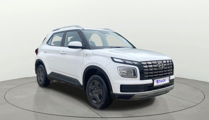 2023 Hyundai VENUE S 1.2, Petrol, Manual, 22,139 km, Right Front Diagonal