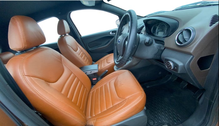 2018 Ford FREESTYLE TITANIUM 1.2 PETROL, Petrol, Manual, 88,346 km, Right Side Front Door Cabin