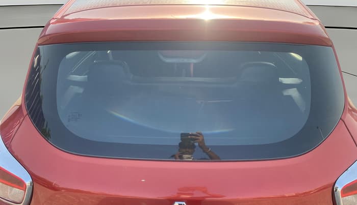 2017 Renault Kwid 1.0 RXT 02 Anniversary Edition, Petrol, Manual, 64,405 km, Rear Windshield
