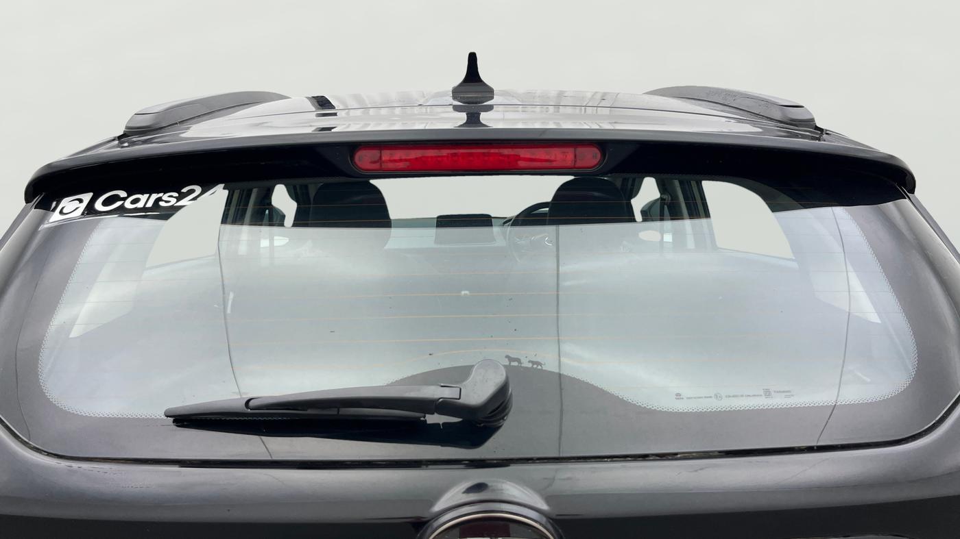 2022 Tata NEXON XZ PLUS (PREMIUM) KAZIRANGA PETROL, Petrol, Manual, 26,640 km, Rear Windshield