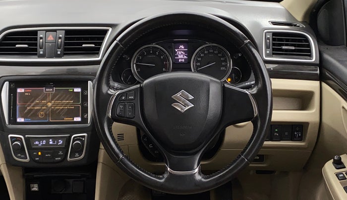 2015 Maruti Ciaz ZXI+, Petrol, Manual, 76,770 km, Steering Wheel Close Up