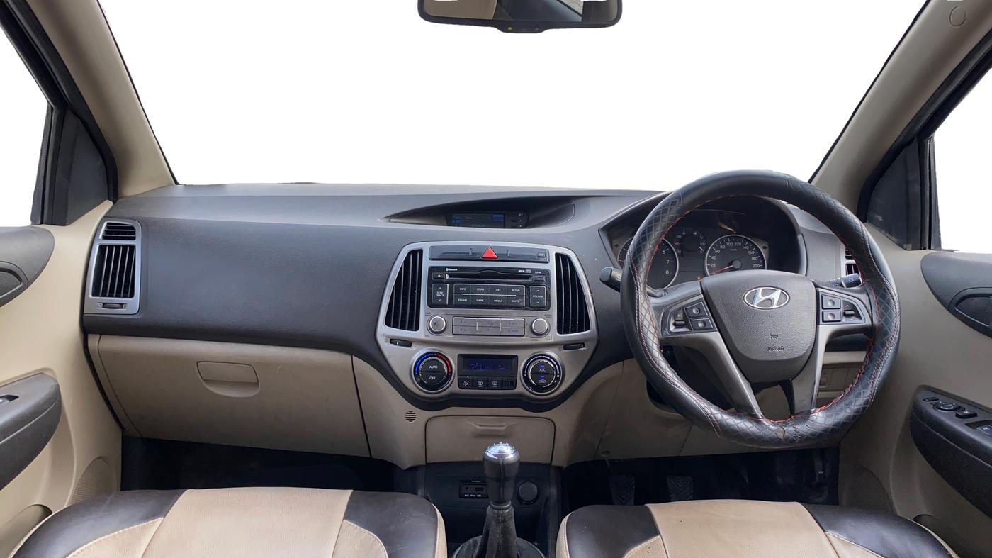 2013 Hyundai i20 SPORTZ 1.2, Petrol, Manual, 35,215 km, Dashboard