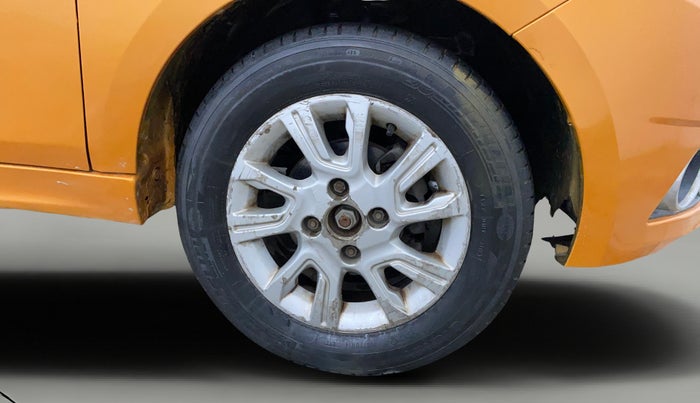 2016 Tata Tiago XZ DIESEL, Diesel, Manual, 77,558 km, Right Front Wheel