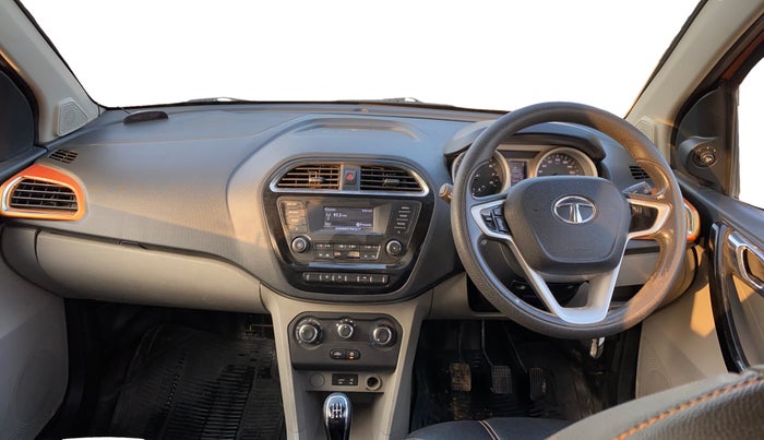 2017 Tata Tiago XZ PETROL, Petrol, Manual, 53,232 km, Dashboard