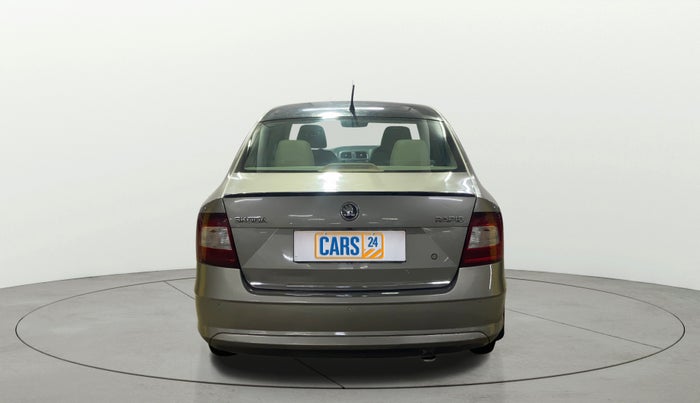 2016 Skoda Rapid 1.5 TDI CR STYLE PLUS AT, Diesel, Automatic, 1,09,407 km, Back/Rear