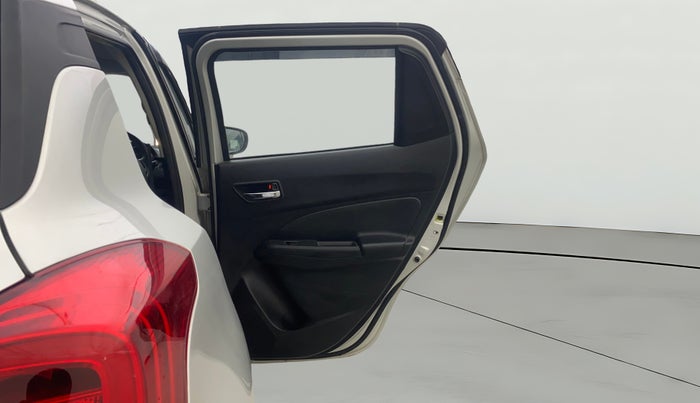 2023 Maruti Swift ZXI, Petrol, Manual, 4,273 km, RHS Rear Door