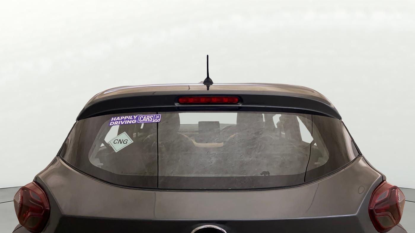 2024 Tata PUNCH PURE MT CNG, CNG, Manual, 5,643 km, Rear Windshield
