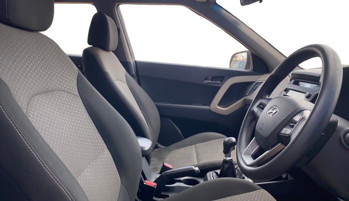 2016 Hyundai Creta SX PLUS 1.6 PETROL, Petrol, Manual, 75,687 km, Right Side Front Door Cabin