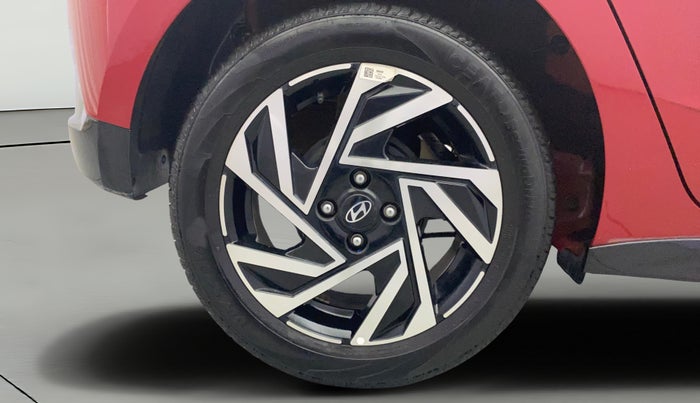 2023 Hyundai NEW I20 ASTA (O) 1.2 MT, Petrol, Manual, 12,474 km, Right Rear Wheel