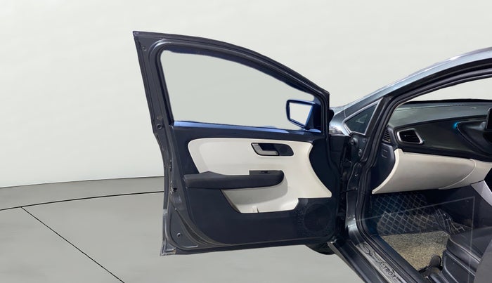 2023 Tata ALTROZ  XZ PLUS (S) , Diesel, Manual, 54,159 km, LHS Front Door