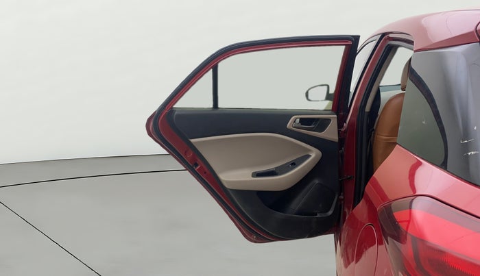 2017 Hyundai Elite i20 ASTA 1.4 CRDI, Diesel, Manual, 1,31,421 km, LHS Rear Door