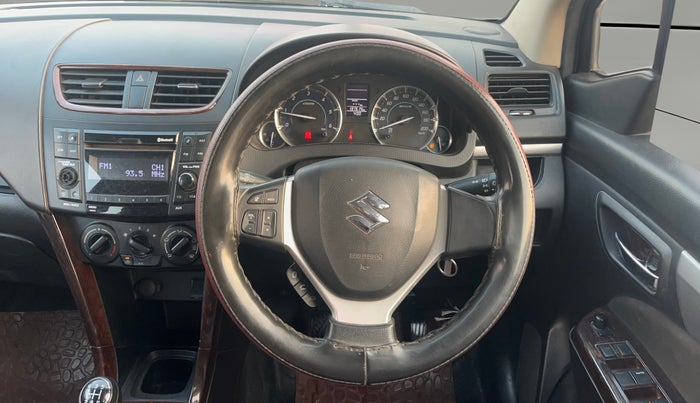 2017 Maruti Ertiga VDI SHVS, Diesel, Manual, 1,37,464 km, Steering Wheel Close Up