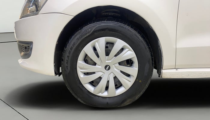 2012 Volkswagen Polo TRENDLINE 1.2L PETROL, Petrol, Manual, 1,00,825 km, Left Front Wheel