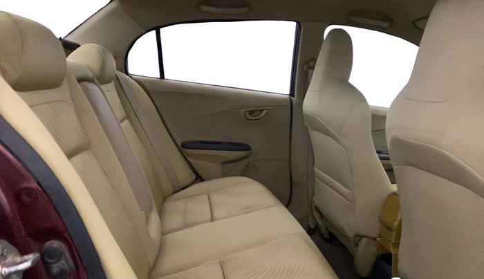 2013 Honda Amaze 1.2L I-VTEC S, Petrol, Manual, 1,17,789 km, Right Side Rear Door Cabin