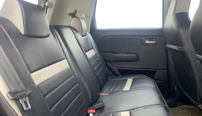 2020 Maruti New Wagon-R ZXI 1.2 AMT, Petrol, Automatic, 27,361 km, Right Side Rear Door Cabin