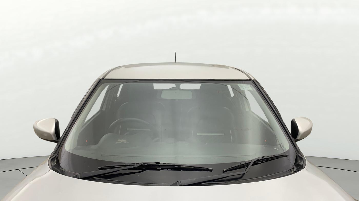 2018 Maruti Swift VXI, Petrol, Manual, 49,766 km, Front Windshield