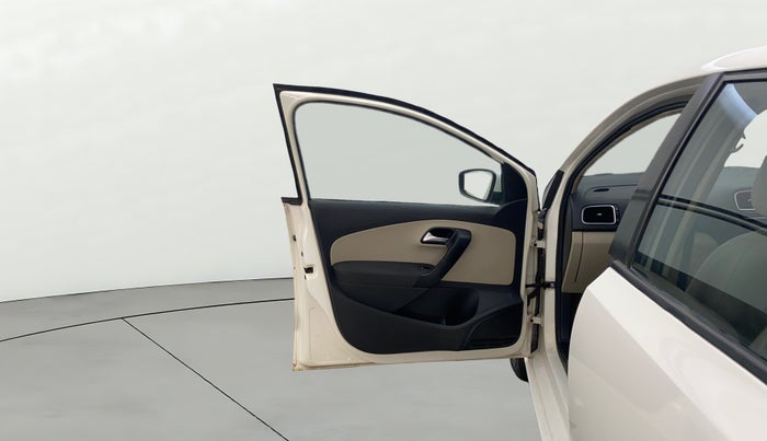 2013 Volkswagen Polo HIGHLINE1.2L, Petrol, Manual, 71,863 km, LHS Front Door