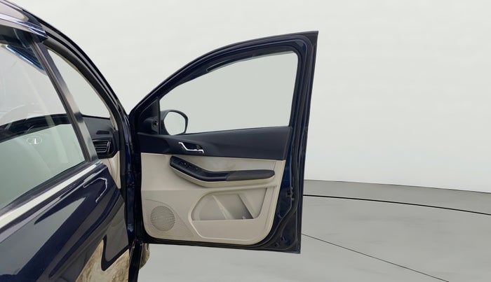 2023 Tata TIGOR XZ PLUS CNG, CNG, Manual, 44,354 km, RHS Front Door
