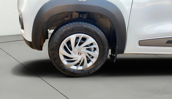 2016 Renault Kwid RXL, Petrol, Manual, 66,887 km, Left Front Wheel