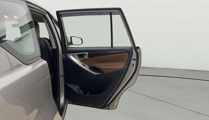 2021 Toyota Innova Crysta 2.4 G 7 STR, Diesel, Manual, 94,639 km, RHS Rear Door